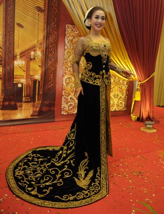 Mengapa Paramitha Rusady Diberi Bintang Kehormatan Keraton Surakarta? 